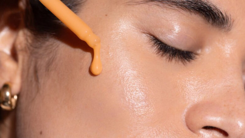 Sono questi i sieri alla Vitamina C più validi della Primavera 2026