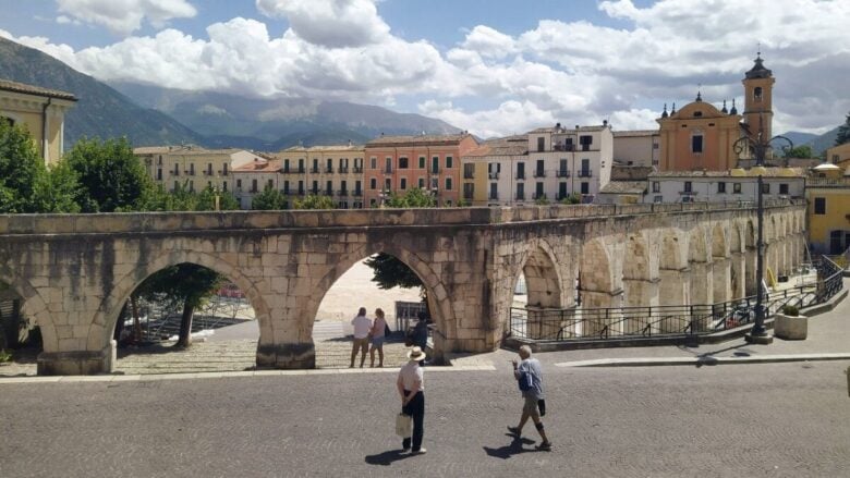 Weekend del Primo Maggio in Abruzzo: un itinerario di 2 giorni tra borghi e natura
