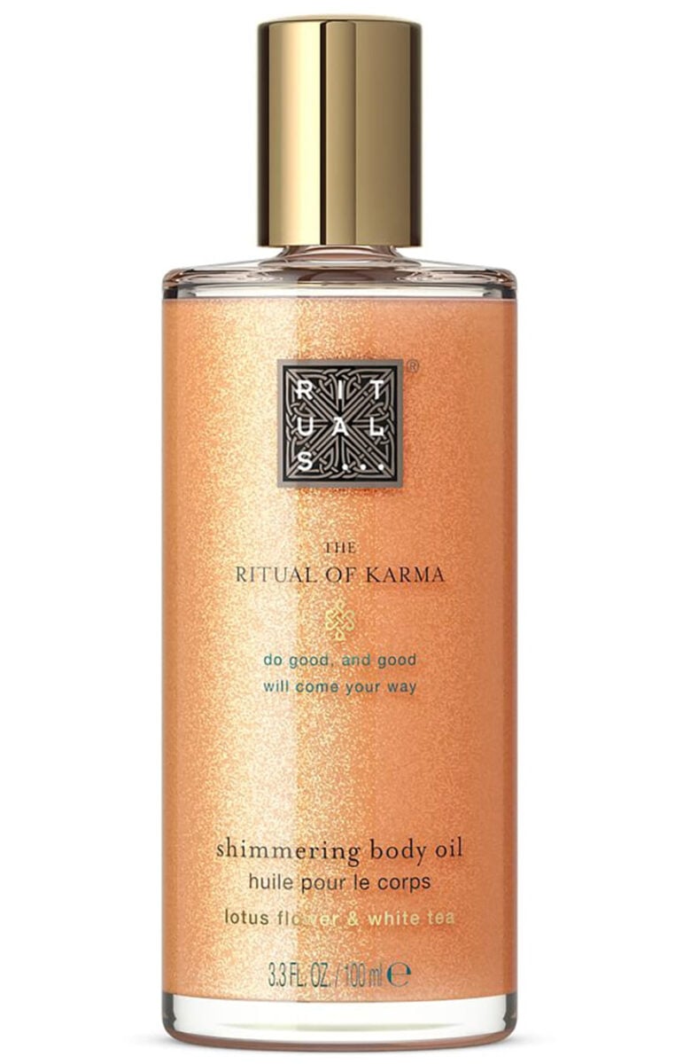 Per una pelle del corpo super glow, punta su questi 5 meravigliosi oli con glitter