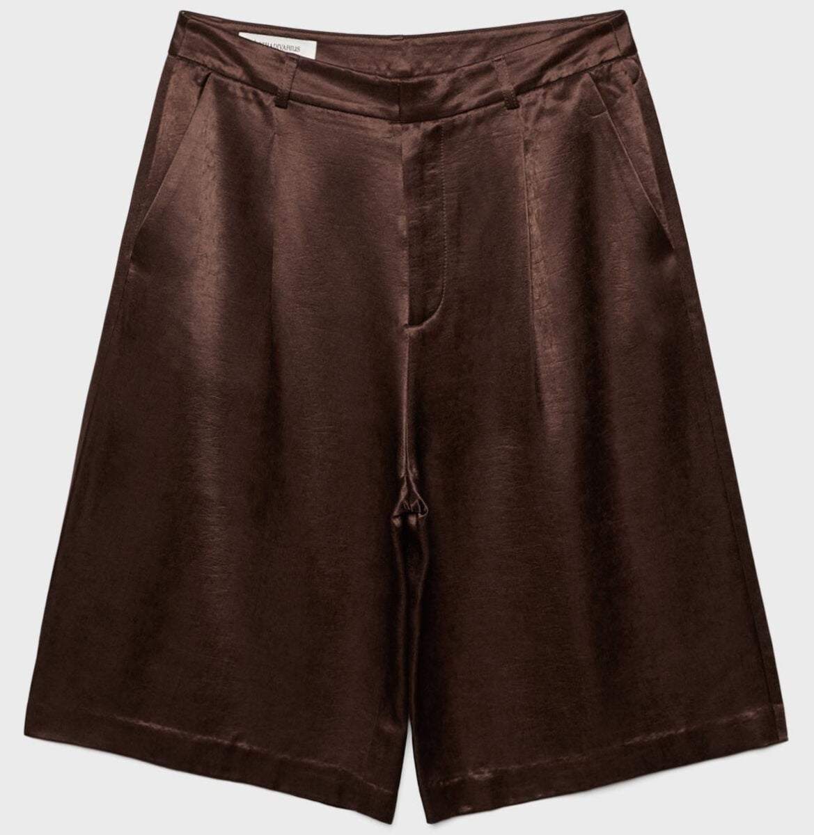 Sono tornati di moda i bermuda e io ne ho già selezionati 5 da avere assolutamente nell’armadio