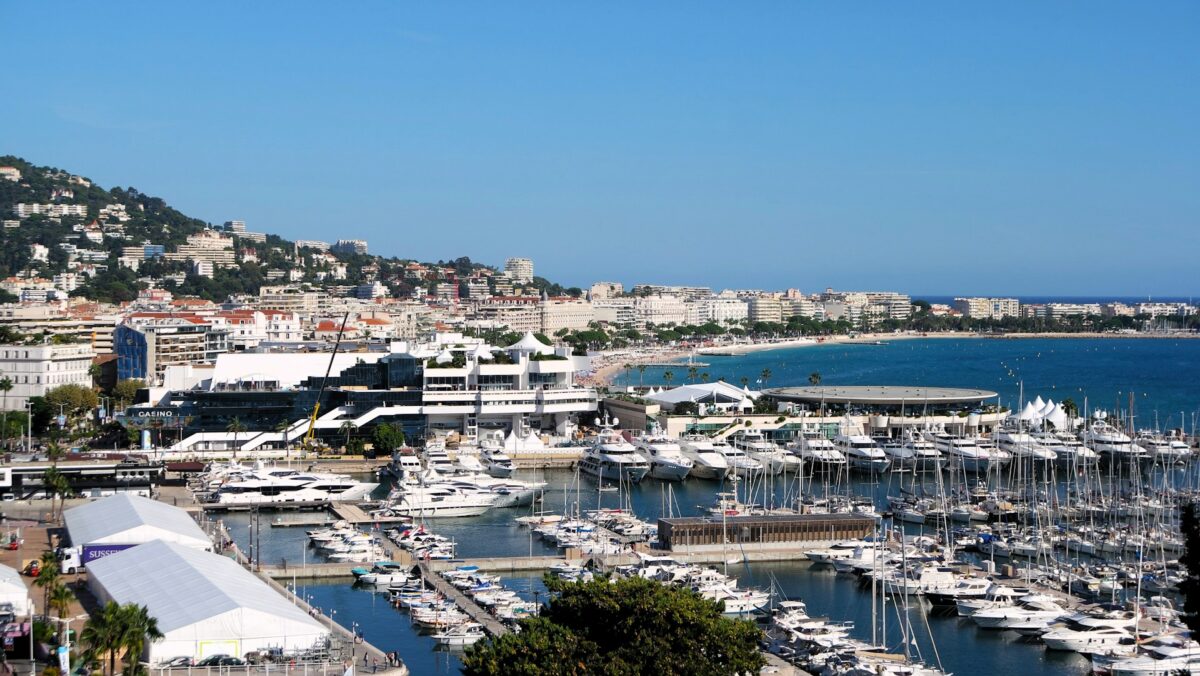Non solo red carpet: i luoghi magici di Cannes da vedere durante il Festival del Cinema Non solo red carpet: i luoghi magici di Cannes da vedere durante il Festival del Cinema