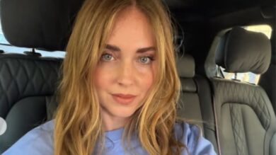 Chiara Ferragni ha speso una fortuna per la sua nuova borsa Chanel: scopri qui il prezzo!
