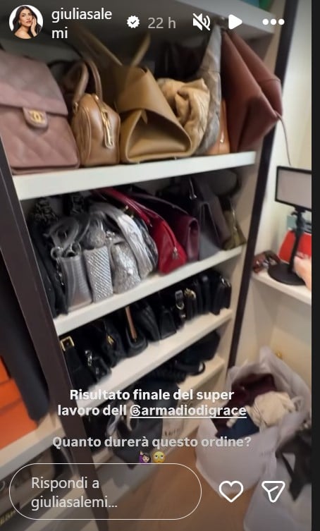 Giulia Salemi mostra sui social la sua collezione di borse luxury: ecco quali ci sono e quanto costano!