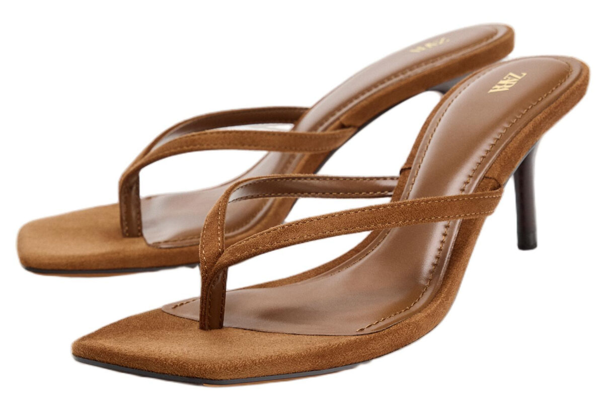 I sandali infradito con tacco per aggiungere un tocco in più ai look estivi I sandali infradito con tacco per aggiungere un tocco in più ai look estivi