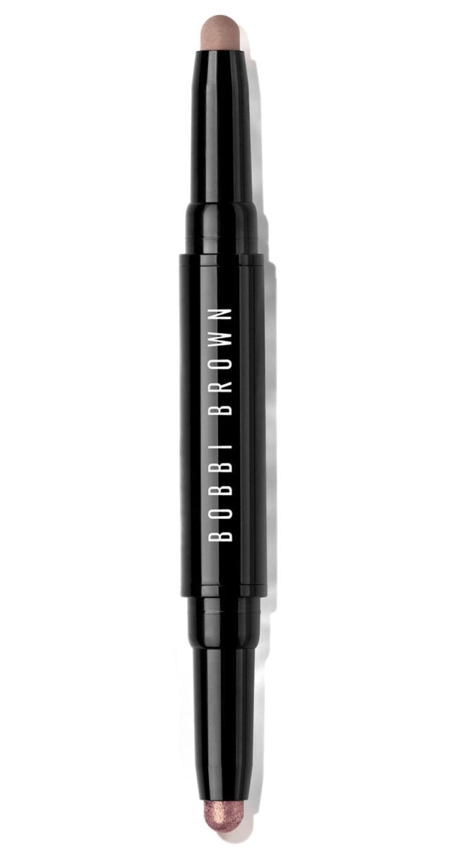 Tornano di moda gli ombretti in stick, l’alleato beauty per dei make up estivi impeccabili Tornano di moda gli ombretti in stick, l’alleato beauty per dei make up estivi impeccabili