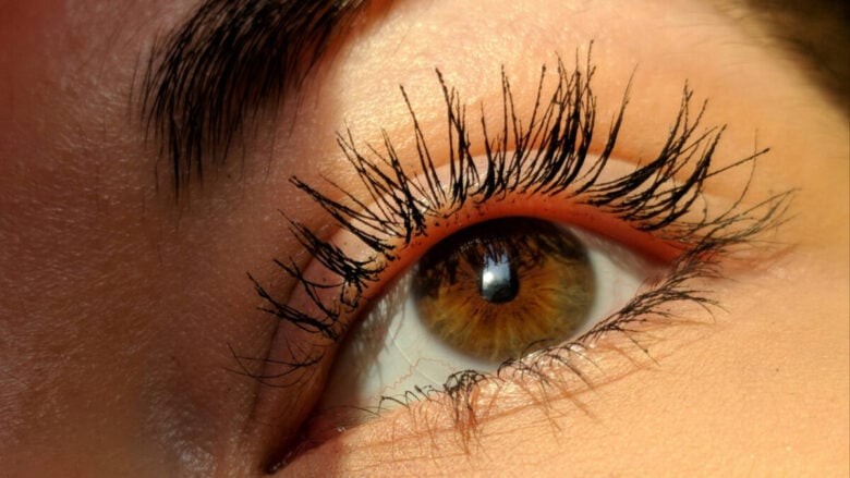 I Mascara Volumizzanti da provare assolutamente per uno sguardo ipnotico