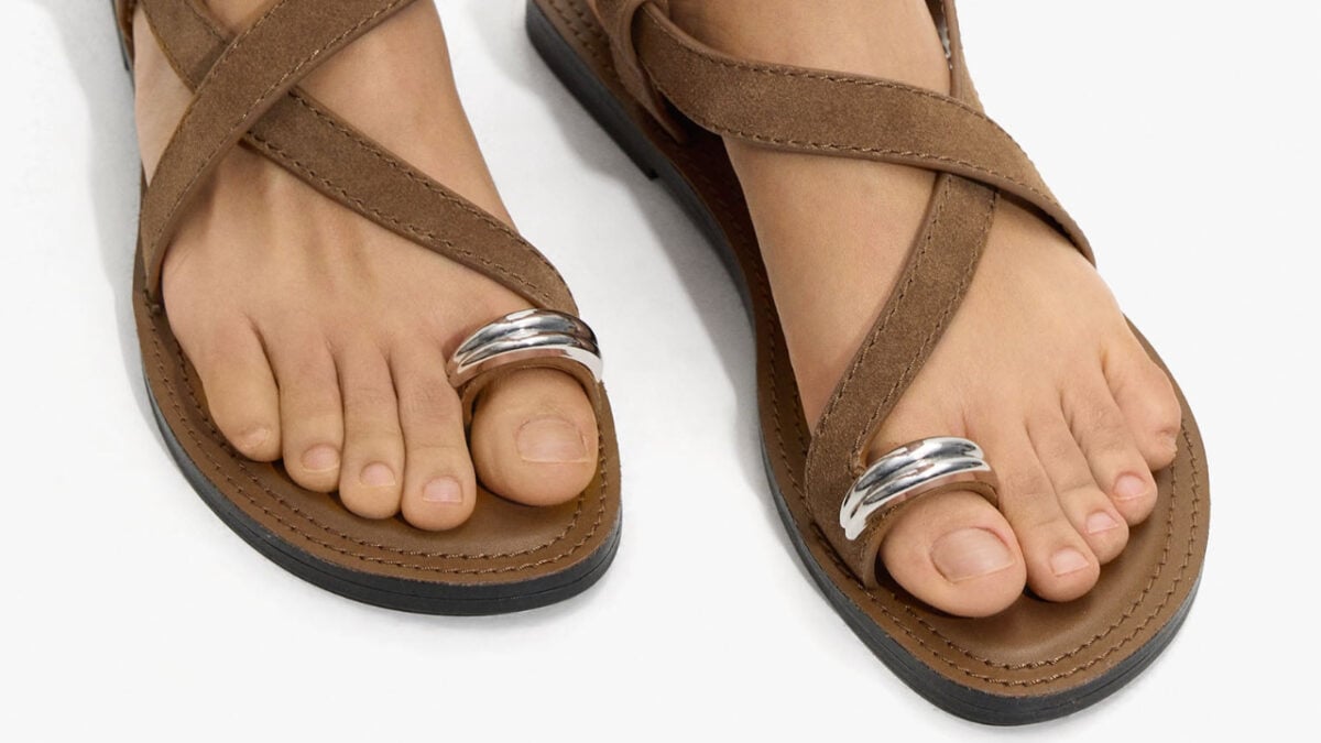 Non posso affrontare l’Estate senza questi sandali ringtoe, un inno al fashion Non posso affrontare l’Estate senza questi sandali ringtoe, un inno al fashion