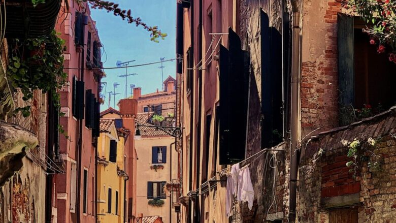 Zuccarello, il borgo medievale della Liguria tra i più belli d’Italia da visitare almeno una volta