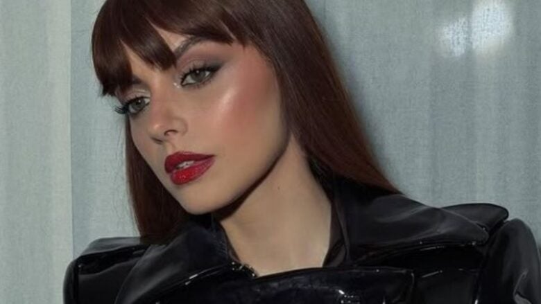 Annalisa cambia Look: addio a stivali alti in pelle e mini shorts, ecco cosa indossa ora FOTO