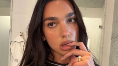Dua Lipa in Chanel Haute Couture per il suo matrimonio con Callum Turner: ecco il meraviglioso abito da sposa
