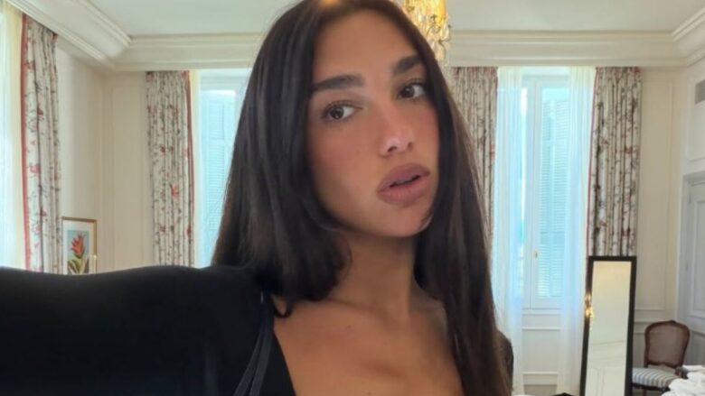 Dua Lipa, cosa ha indossato per il matrimonio a Londra con  Callum Turner