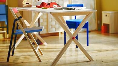 Scopri la sedia pieghevole di design IKEA PS 2026: costa meno di 50 euro