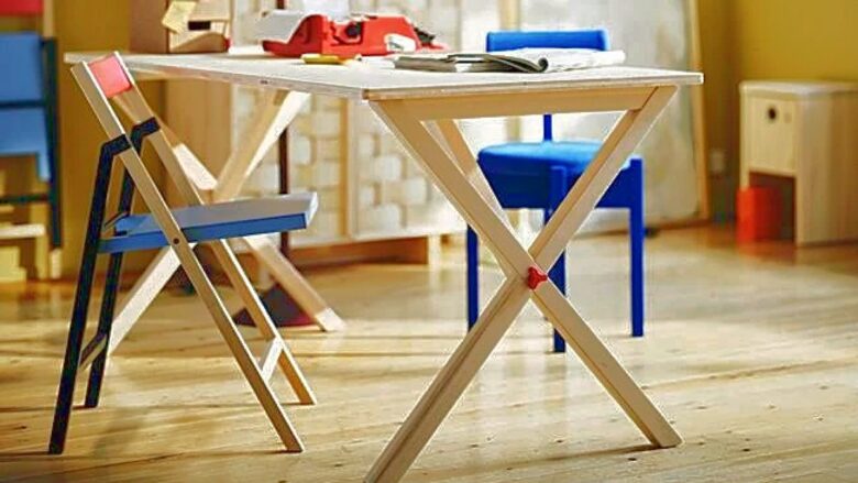 Scopri la sedia pieghevole di design IKEA PS 2026: costa meno di 50 euro