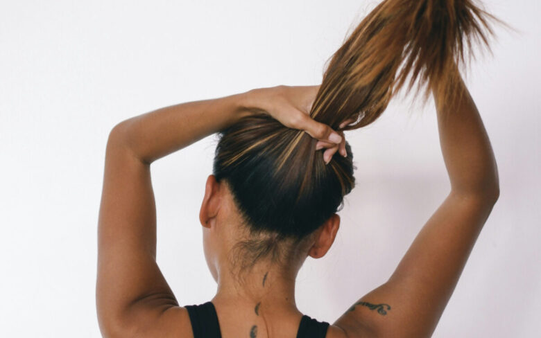 Acconciature estive semplici e veloci: 5 inspo code per ponytail impeccabili