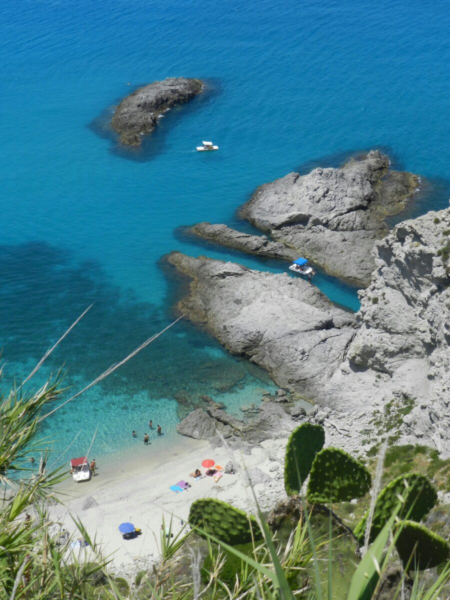 Calabria, le spiagge più belle da scoprire questa estate Calabria, le spiagge più belle da scoprire questa estate