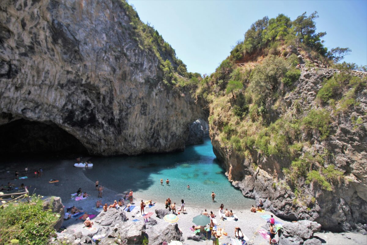 Calabria, le spiagge più belle da scoprire questa estate Calabria, le spiagge più belle da scoprire questa estate