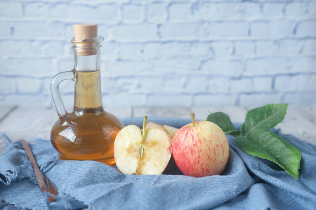 Capelli più chiari a casa: 4 metodi infallibili per schiarire la chioma in modo naturale Capelli più chiari a casa: 4 metodi infallibili per schiarire la chioma in modo naturale