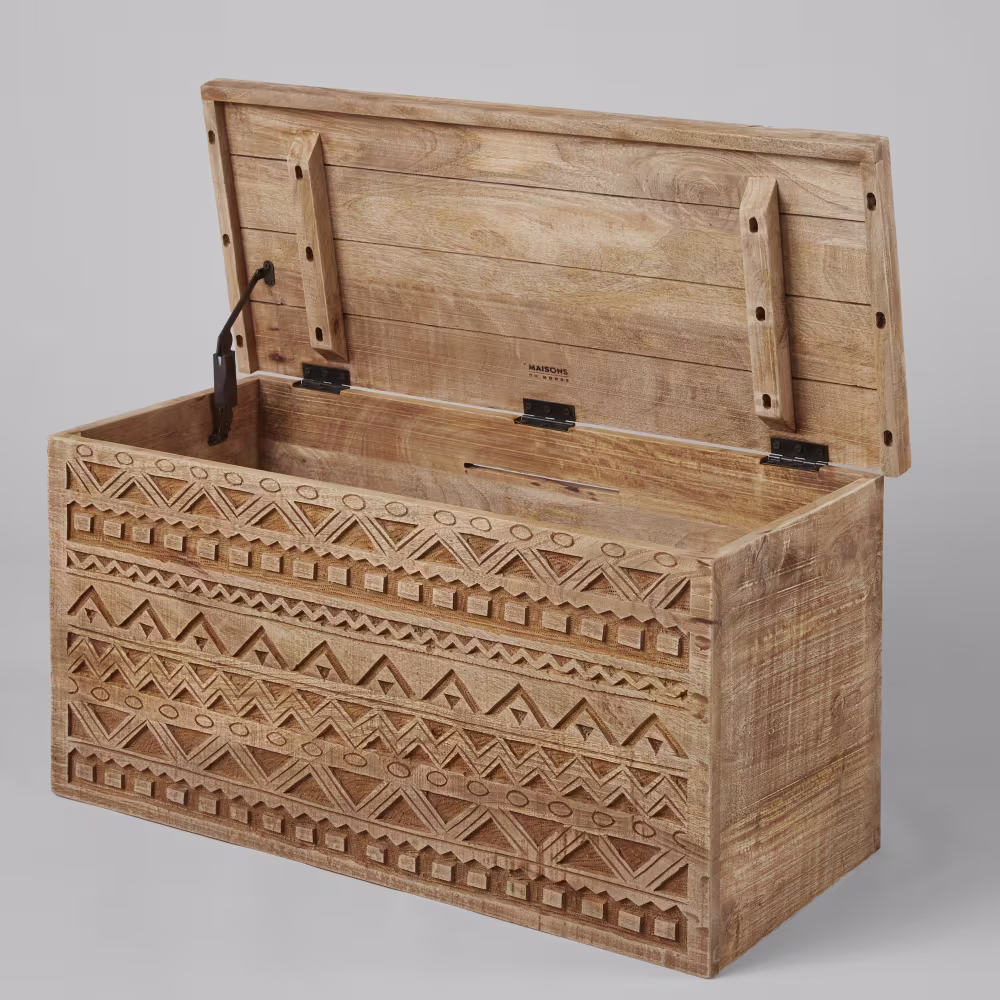 Maisons du Monde: la cassapanca in legno per arredare ingresso, soggiorno e camera da letto